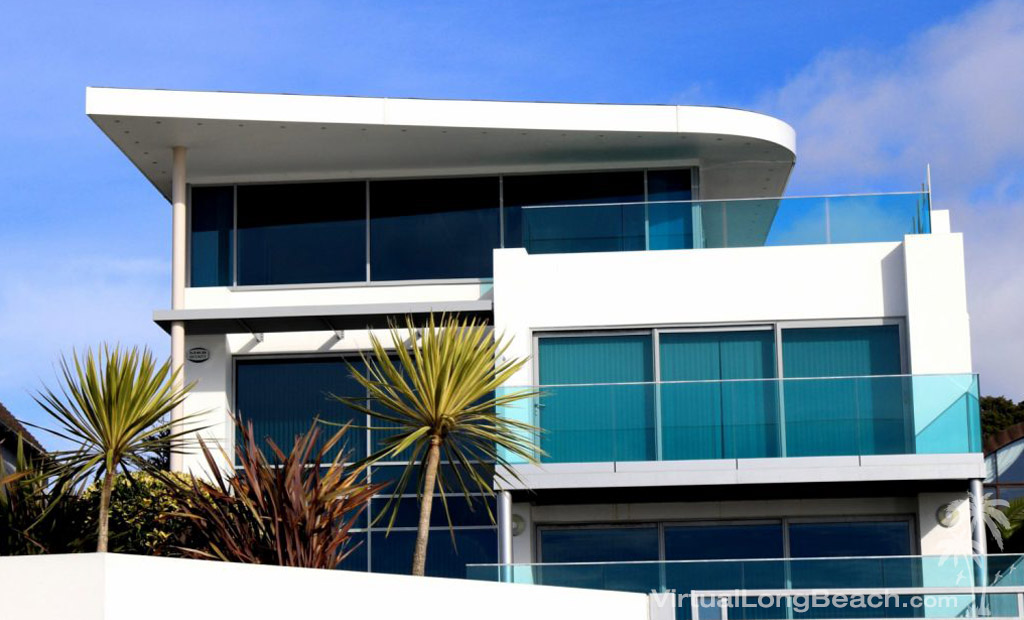 long beach places to stay
